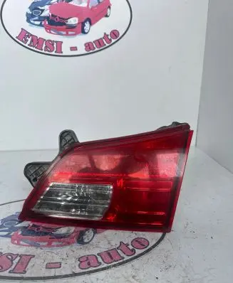Subaru Outback Tailgate rear/tail lights 13220072