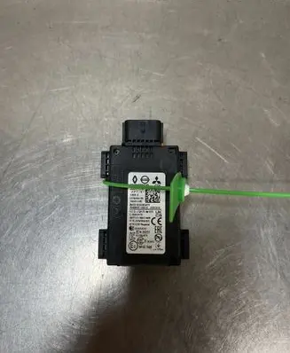 Renault Austral Trunk lid opening control unit 284N08003R