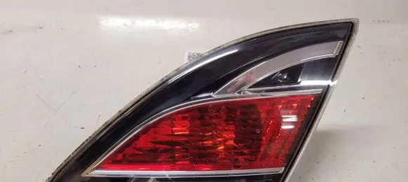 Mazda 6 Tailgate rear/tail lights