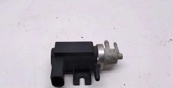 Volkswagen Golf IV Turbo solenoid valve 1J0906627A