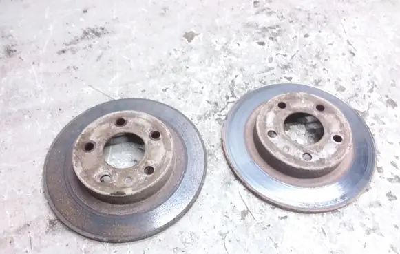 Opel Zafira A Rear brake disc