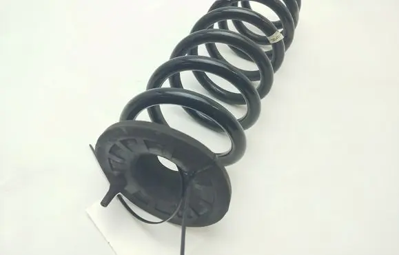 Hyundai Kona I Rear coil spring 55330K4000