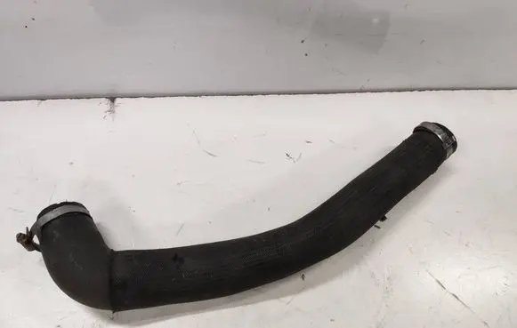 Citroen DS7 Crossback Intercooler hose/pipe 9815433680