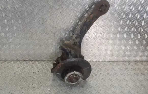 Mazda 3 II Stub axle 