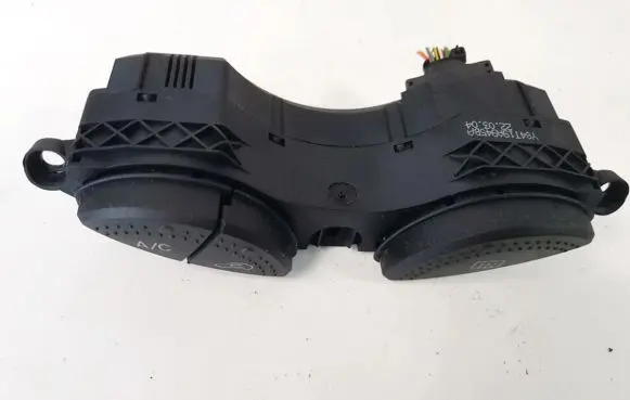 Ford Focus Windscreen/window heater switch ys4t19a945ba