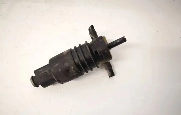 Audi A3 S3 8L Windscreen/windshield washer pump