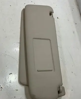 Volkswagen Touareg II Sun visor