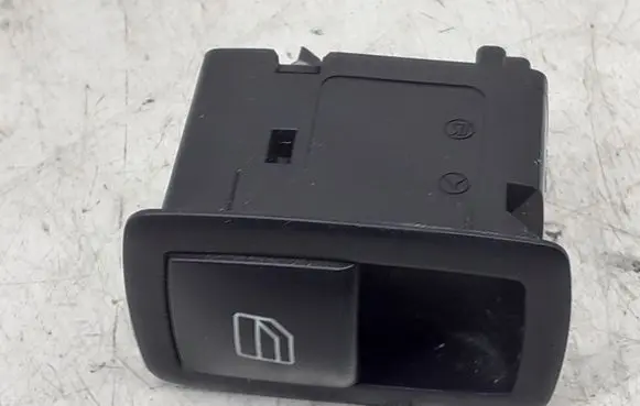 Mercedes-Benz ML W164 Electric window control switch A2518200510