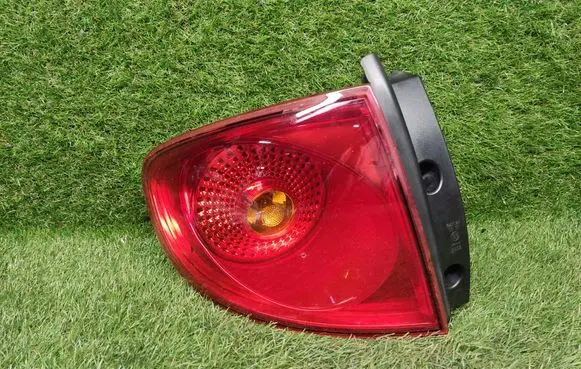Seat Altea Rear/tail lights 5P0945095D 5P0945111B