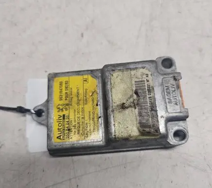 Peugeot 406 Airbag control unit/module 9631847080