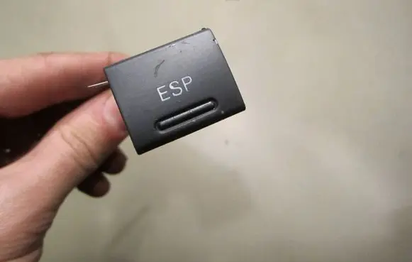Audi A6 S6 C5 4B ESP (stability program) switch 4B0927134A