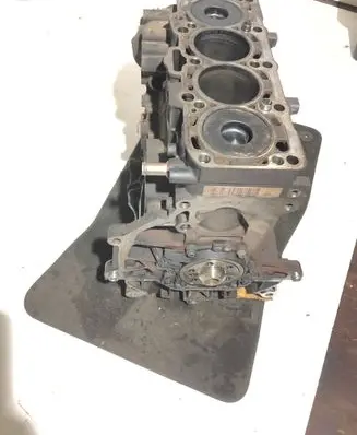 Dodge Caliber Engine block 