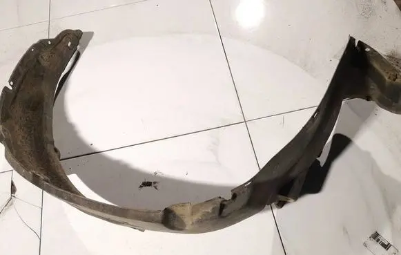 Ford Maverick Front wheel arch liner splash guards 5l8z16103aa 5l8z-16103-aa
