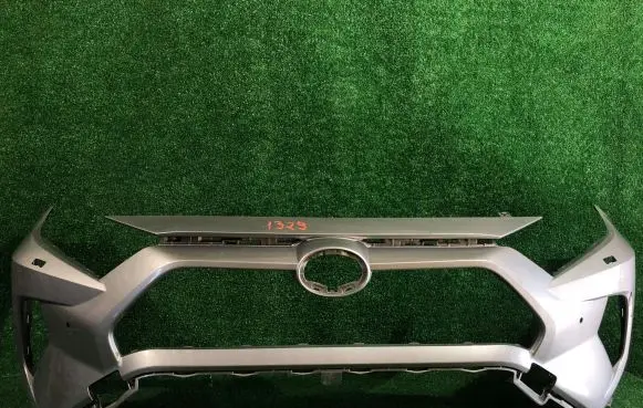 Toyota RAV 4 (XA50) Front bumper 5211942B20