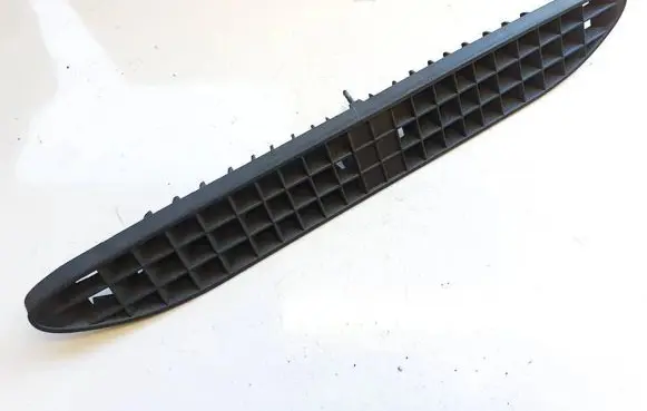 Audi A3 S3 8L Dash center air vent grill 8d0819681