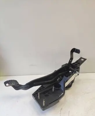 Citroen DS7 Crossback Brake pedal 84PA8A0104682 30418