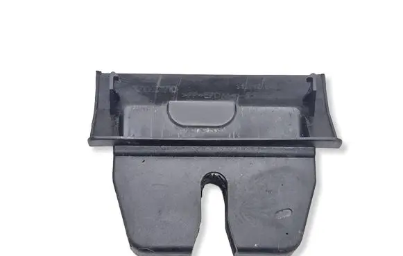 Volvo S60 Tailgate/boot lid lock trim 31391243 6030