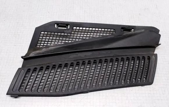 Renault Megane I Wiper trim 7700834097
