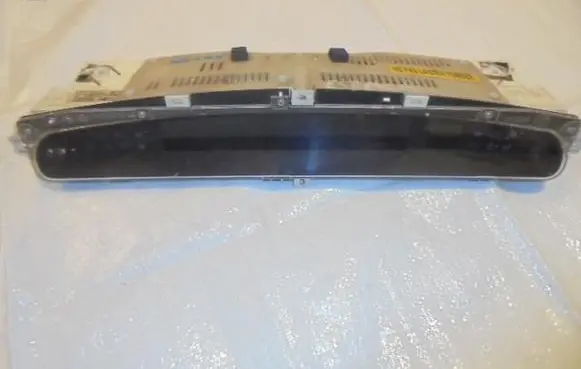 Renault Laguna III Speedometer (instrument cluster) 6025312689