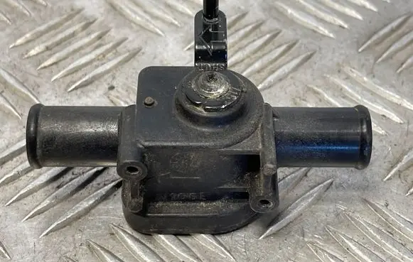 Valve vacuum