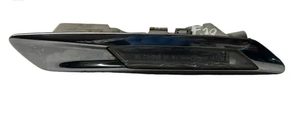 BMW 5 F10 F11 Front fender indicator light 7154167 7164169