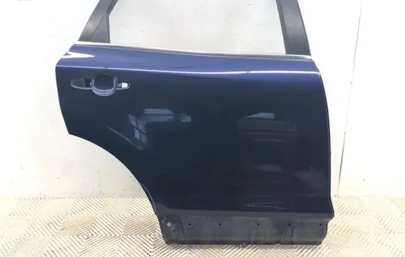 Mazda CX-9 Rear door