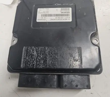 Mercedes-Benz C W203 Engine control unit/module A2711530591