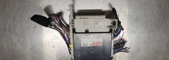 Toyota Yaris Other control units/modules 892210D870 MB2381008010