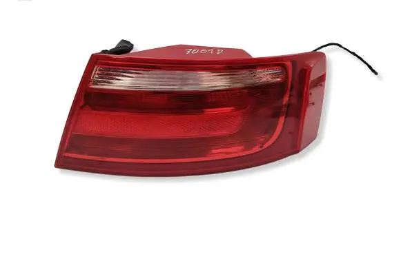 Audi A5 8T 8F Rear/tail lights 8T0945096