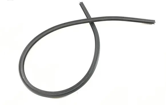 Volvo S90, V90 Engine compartment rubber GUMAVARIKLIOSKYRIAUS