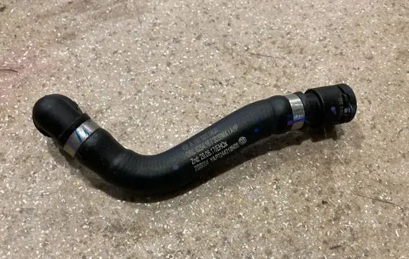 Mercedes-Benz GLE W167 Engine coolant pipe/hose A1675013600
