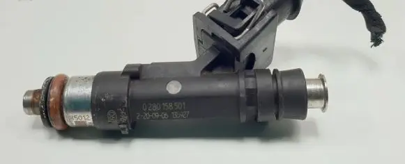 Opel Agila A Fuel injector 0280158501