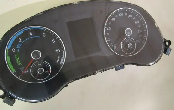 Volkswagen Jetta VI Speedometer (instrument cluster) 5C6920882