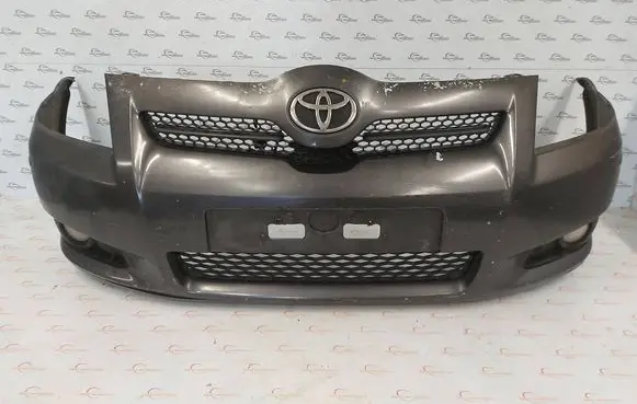 Toyota Corolla Verso E121 Front bumper 521190F050