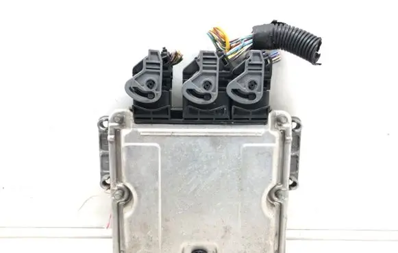 Peugeot 807 Engine control unit/module ECU 0281011363