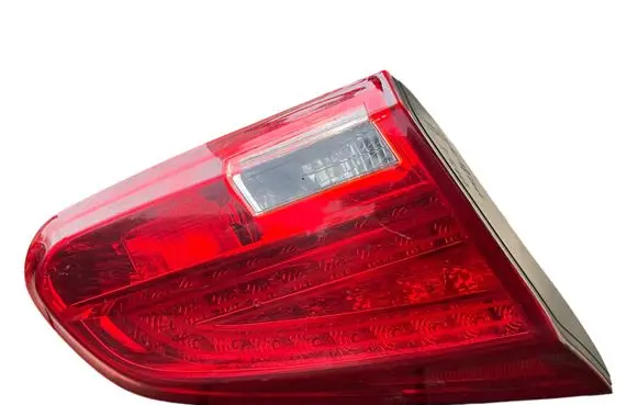 KIA Ceed Tailgate rear/tail lights 92403A20