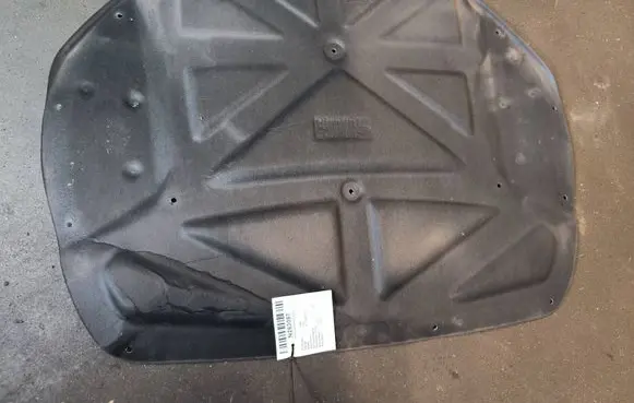 KIA Stinger Engine bonnet/hood sound/heat insulation 81124J5000