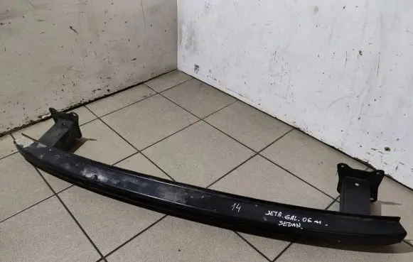 Volkswagen Jetta V Rear bumper cross member 1K5807311A 1K5807586