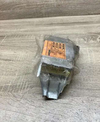 Toyota Corolla E110 Airbag control unit/module 8917013020 2310001890