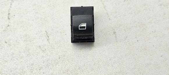BMW 1 F20 F21 Electric window control switch 9208106 270413 L2B04282
