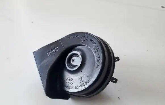 Nissan Pulsar Horn signal 256103ZL0A