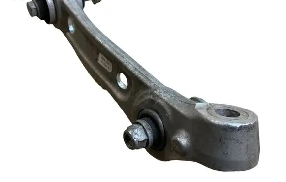 BMW 7 G11 G12 Front control arm 6871543