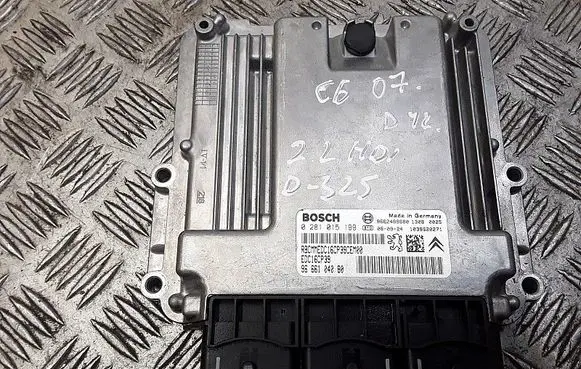 Citroen C6 Engine control unit/module 0281015199 9666104080