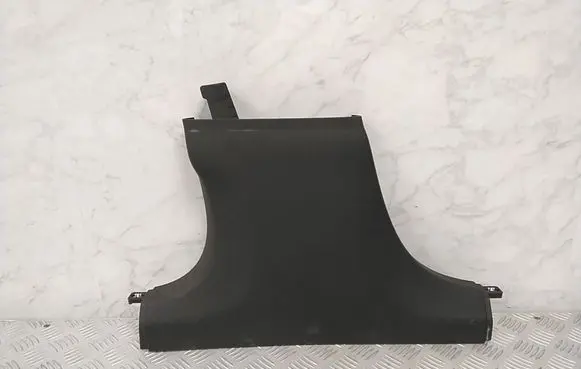 Polestar 2 (B) pillar trim (bottom) 31651940