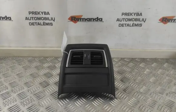 BMW 4 F36 Gran coupe Rear air vent grill 64229207330 584507135116