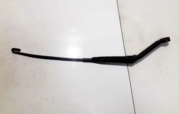 Front wiper blade arm