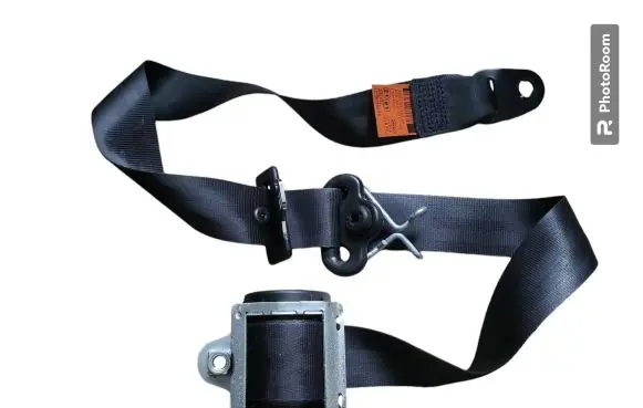 Ford Focus C-MAX Front seatbelt 3M51R61294DB 609887100B
