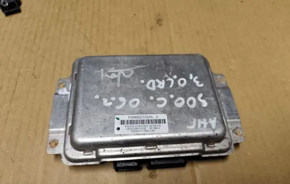 Chrysler 300 - 300C Engine control unit/module P04692032AL