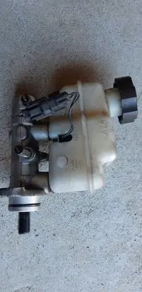 KIA Sorento Master brake cylinder