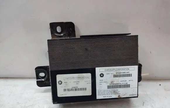 Fiat Freemont Sound amplifier 05064981AM